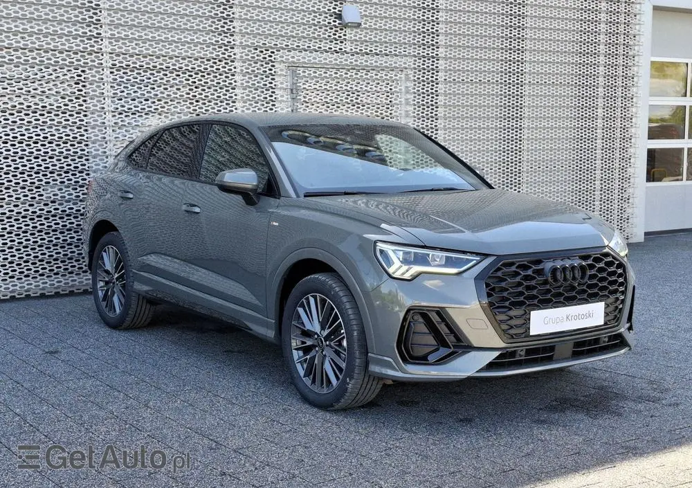 AUDI Q3 Sportback 