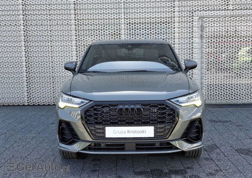 AUDI Q3 Sportback 