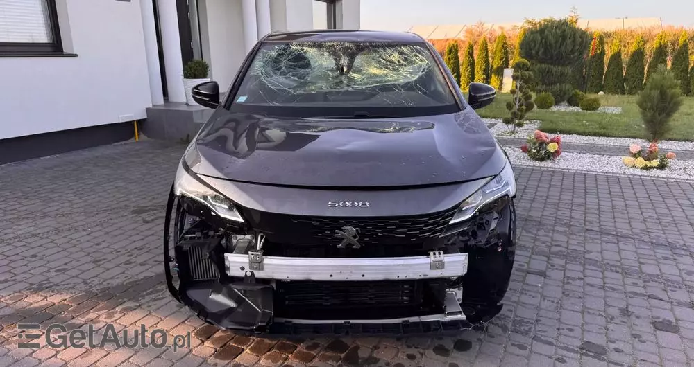PEUGEOT 5008 1.2 PureTech Active S&S
