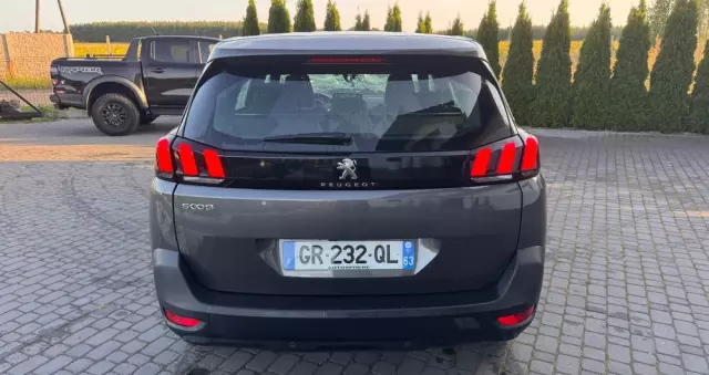PEUGEOT 5008 1.2 PureTech Active S&S