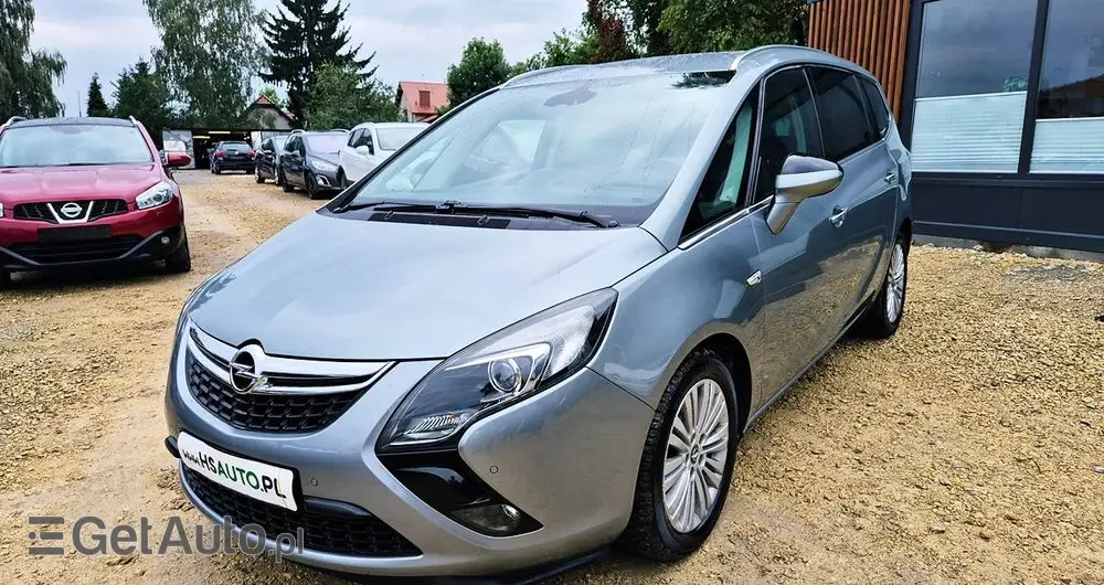 OPEL Zafira 1.4 T Cosmo