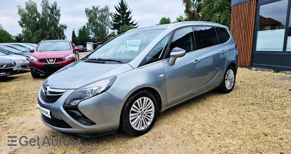 OPEL Zafira 1.4 T Cosmo