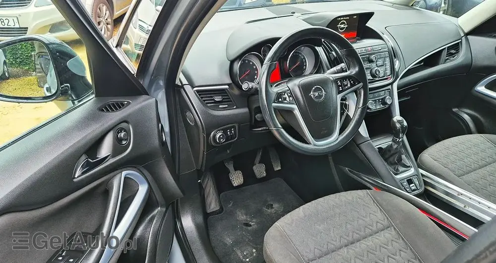 OPEL Zafira 1.4 T Cosmo