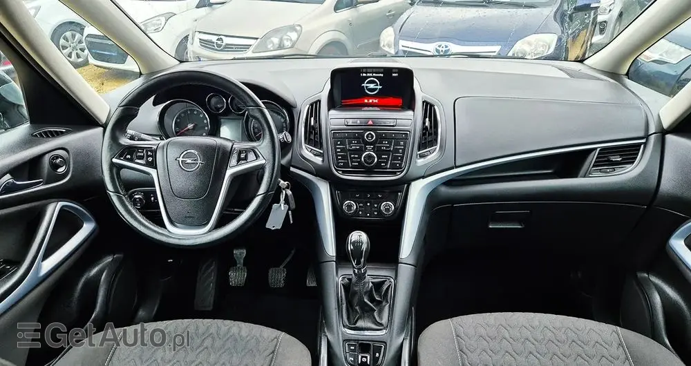 OPEL Zafira 1.4 T Cosmo