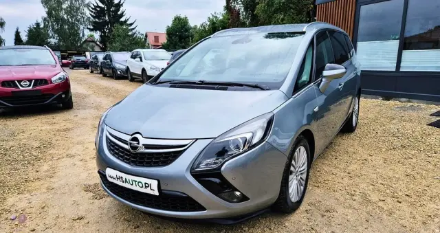 OPEL Zafira 1.4 T Cosmo