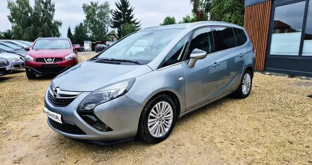 OPEL Zafira 1.4 T Cosmo