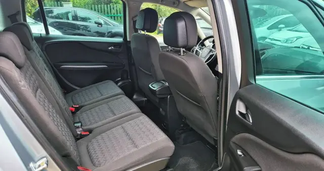 OPEL Zafira 1.4 T Cosmo