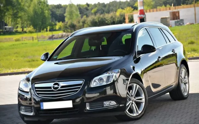 OPEL Insignia 