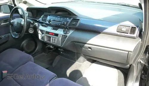 HONDA FR-V 