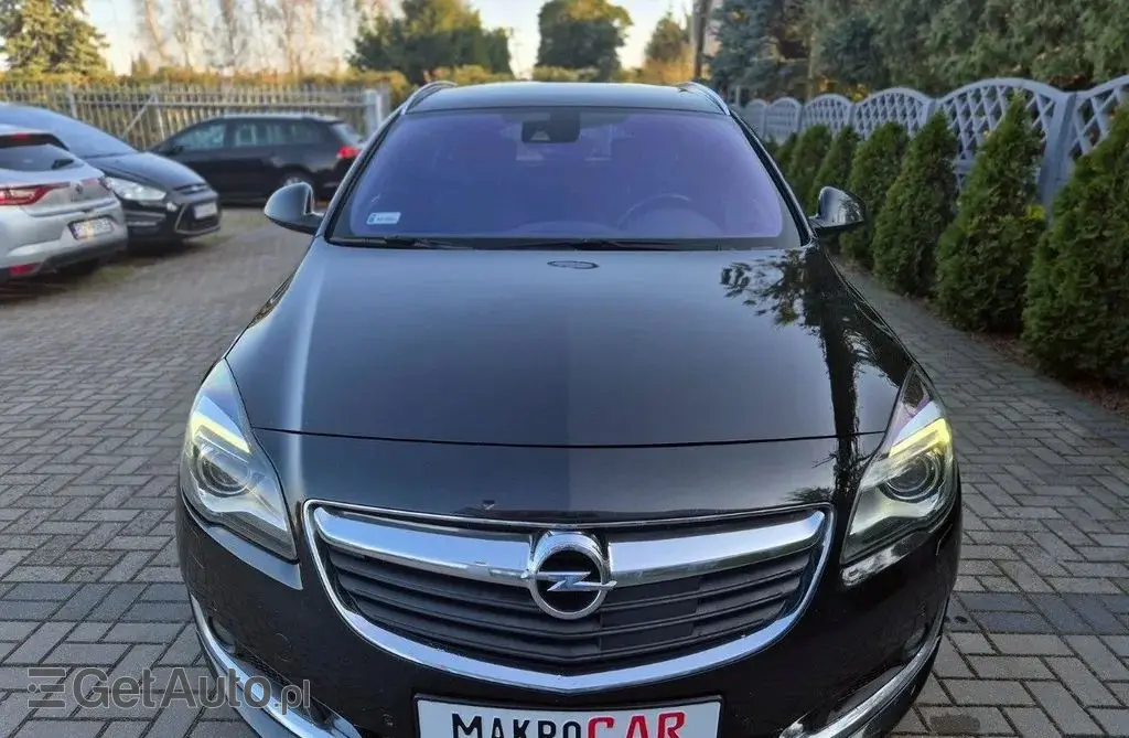 OPEL Insignia 