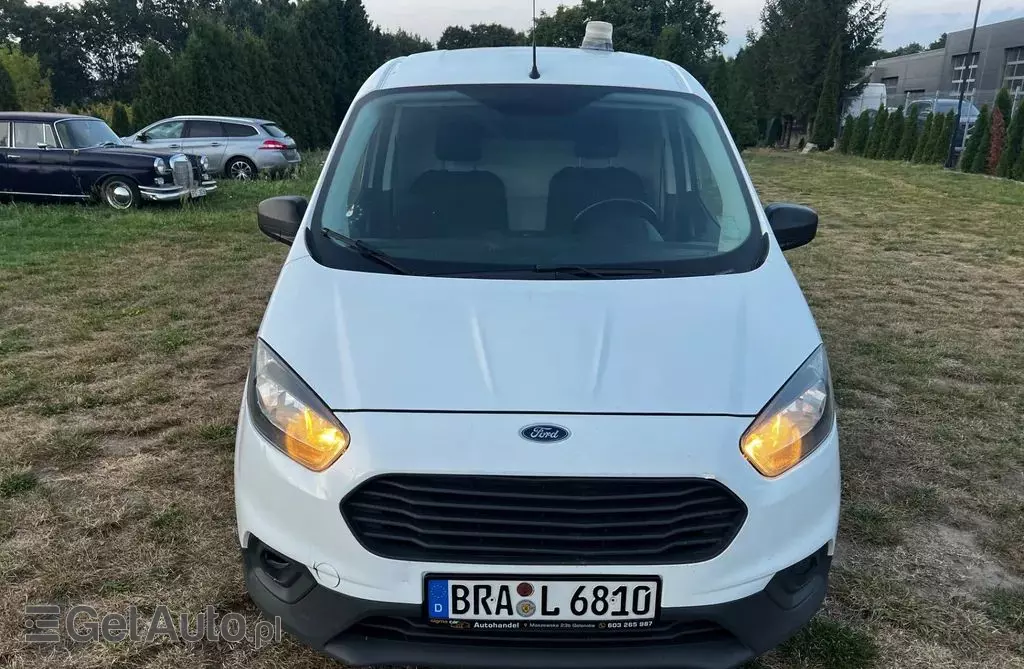 FORD Courier 