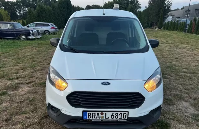 FORD Courier 
