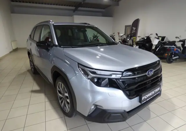 SUBARU Forester 2.0i-L Platinum (EyeSight) Lineartronic