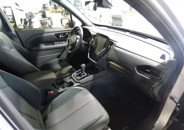 SUBARU Forester 2.0i-L Platinum (EyeSight) Lineartronic