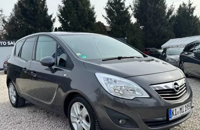 OPEL Meriva 