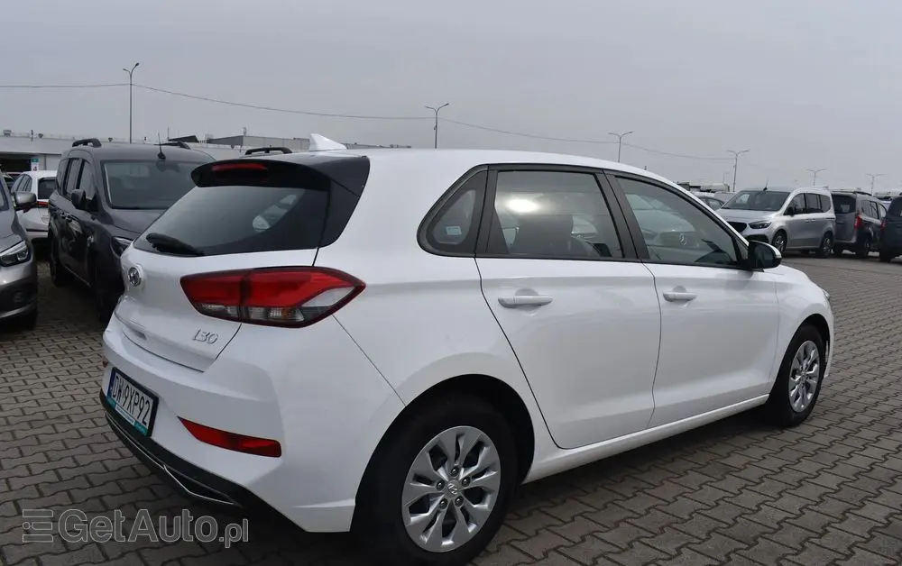 HYUNDAI I30 1.0 T-GDI Modern