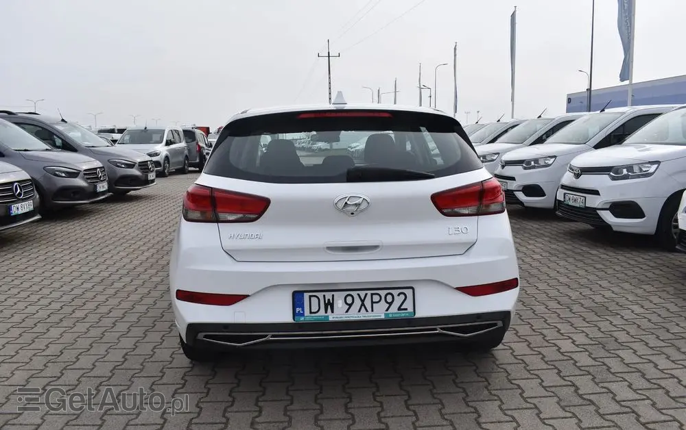 HYUNDAI I30 1.0 T-GDI Modern