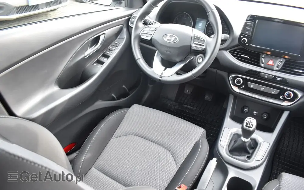 HYUNDAI I30 1.0 T-GDI Modern