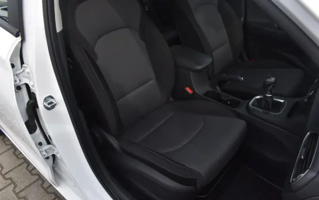 HYUNDAI I30 1.0 T-GDI Modern