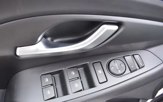 HYUNDAI I30 1.0 T-GDI Modern