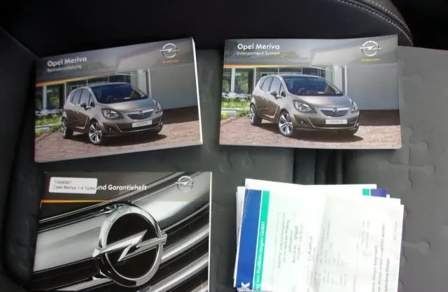 OPEL Meriva 