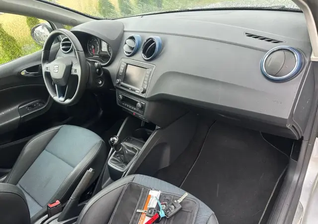 SEAT Ibiza 1.2 TSI CONNECT