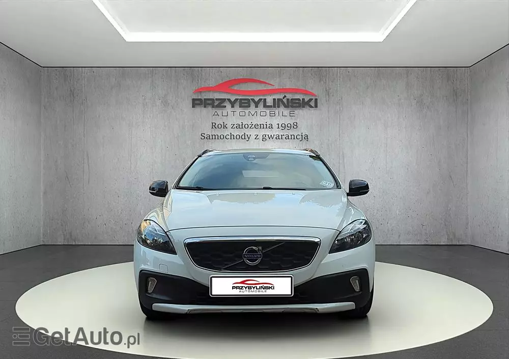 VOLVO V40 Cross Country D2 Momentum