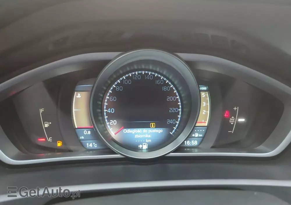 VOLVO V40 Cross Country D2 Momentum