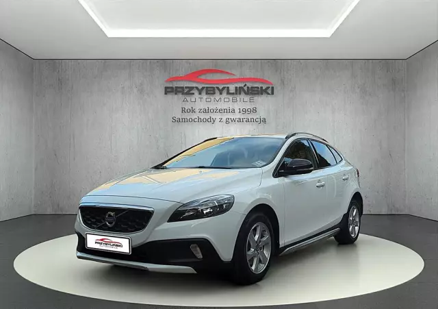 VOLVO V40 Cross Country D2 Momentum