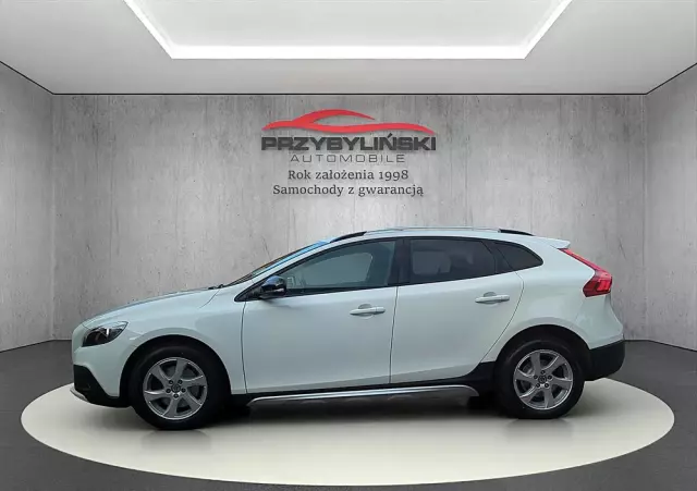 VOLVO V40 Cross Country D2 Momentum