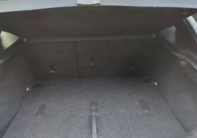 VOLVO V40 Cross Country D2 Momentum