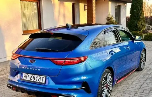 KIA Proceed 