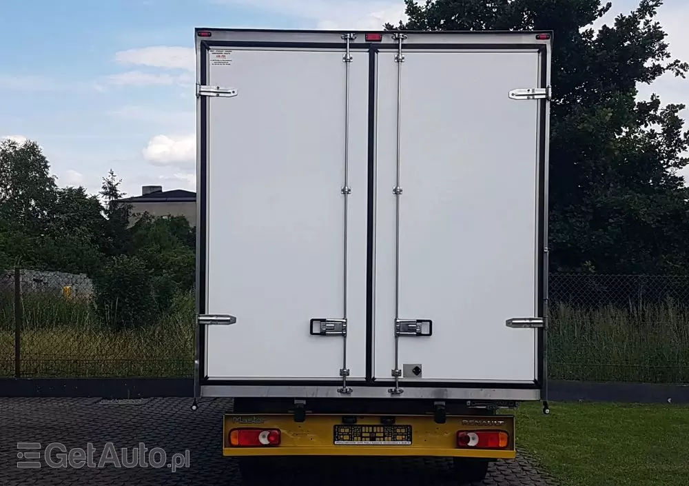 RENAULT MASTER KONTENER 8EP 4,21x2,23x2,22 KLIMA KRAJOWY MANUAL  6-BIEGÓW 