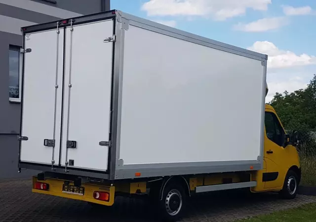RENAULT MASTER KONTENER 8EP 4,21x2,23x2,22 KLIMA KRAJOWY MANUAL  6-BIEGÓW 