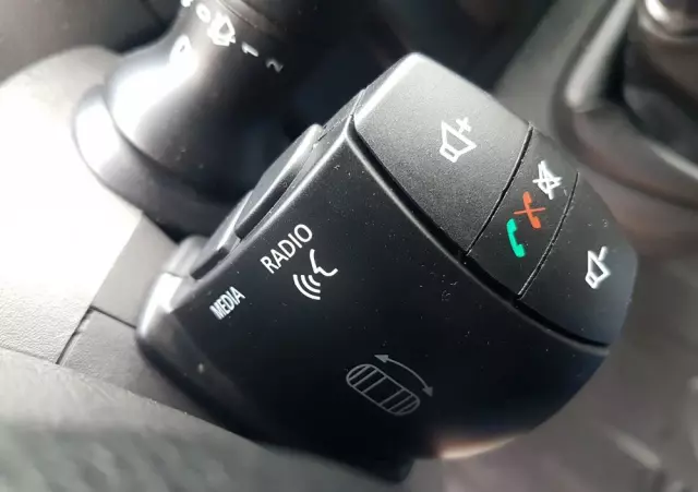 RENAULT MASTER KONTENER 8EP 4,21x2,23x2,22 KLIMA KRAJOWY MANUAL  6-BIEGÓW 