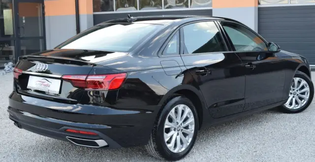 AUDI A4 Limousine 2.0 TDI Sport S tronic