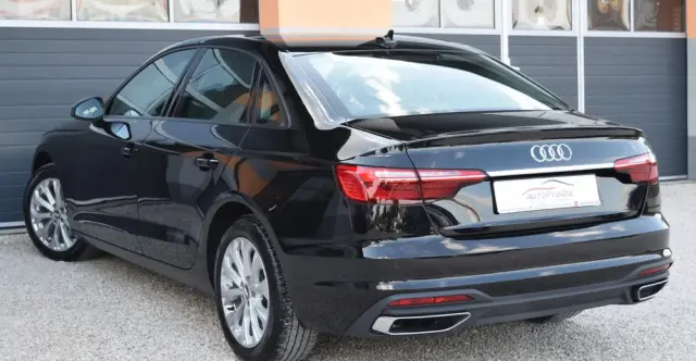 AUDI A4 Limousine 2.0 TDI Sport S tronic