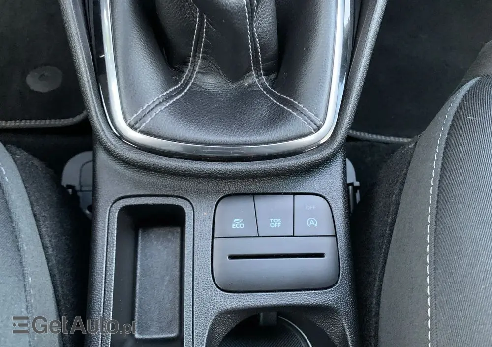 FORD Fiesta 1.0 EcoBoost S&S TITANIUM