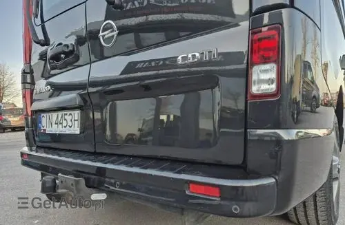 OPEL Vivaro 