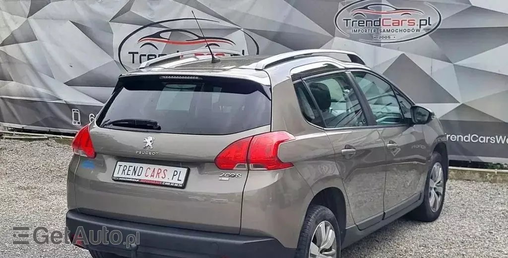 PEUGEOT 2008 