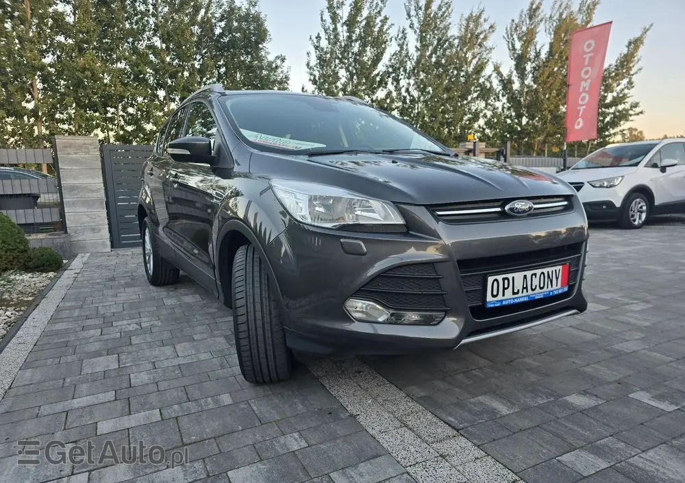 FORD Kuga 1.5 EcoBoost 2x4 Titanium