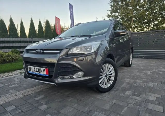 FORD Kuga 1.5 EcoBoost 2x4 Titanium