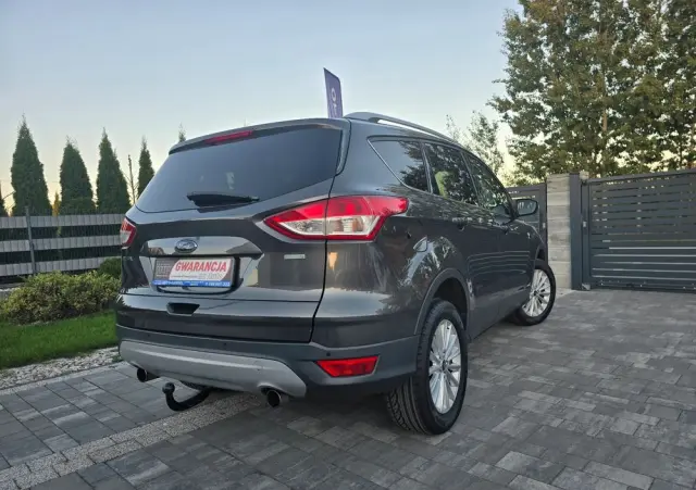 FORD Kuga 1.5 EcoBoost 2x4 Titanium