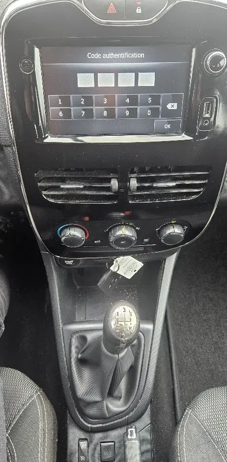 RENAULT Clio DCi 75 Expression