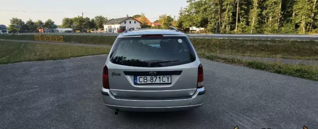 FORD Focus 1.6 16V (100 KM)
