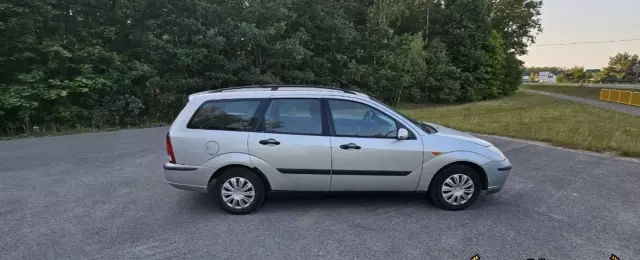 FORD Focus 1.6 16V (100 KM)
