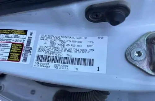 TOYOTA Tundra 