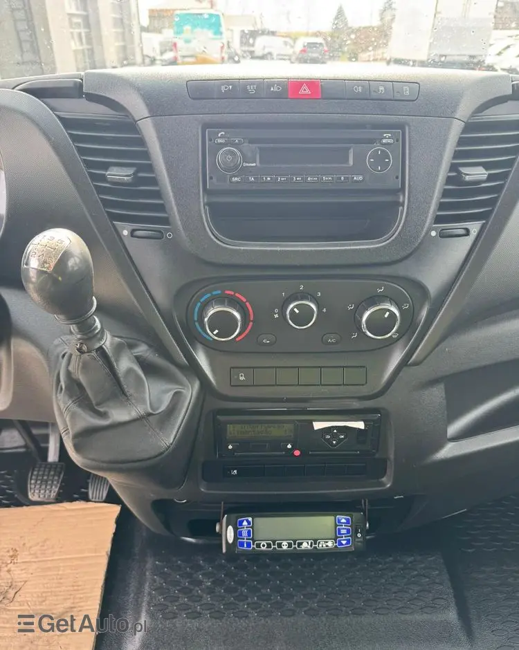 IVECO 72c18 ,70C17,,72C18,,70C15,,50C15,,50C17,,35C13,,35C14,,35C15 