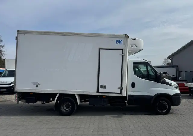 IVECO 72c18 ,70C17,,72C18,,70C15,,50C15,,50C17,,35C13,,35C14,,35C15 