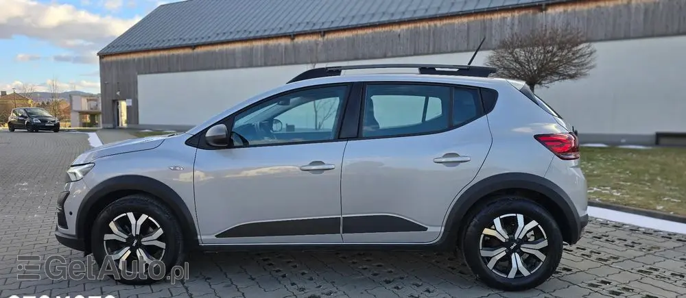 DACIA Sandero Stepway 1.0 TCe Essential